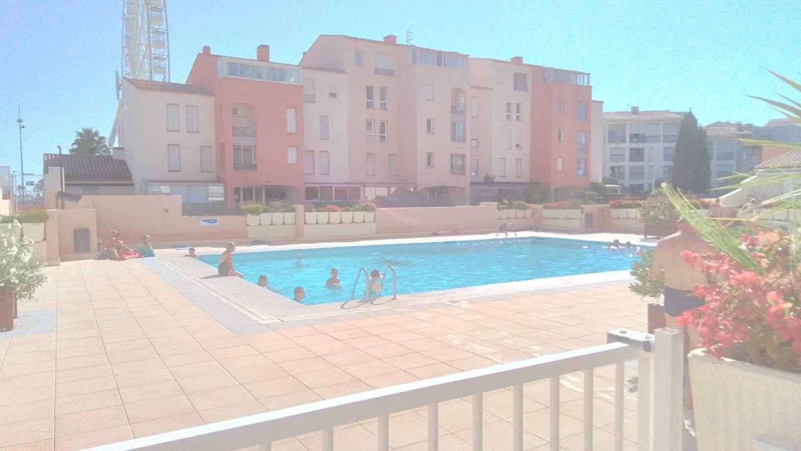 Grand T3 Piscine, Garage Centre Port Apartment Агде Екстериор снимка